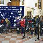 Józefów nad Wisłą, 11.11.2013. Przygotowanie do Akademii z okazji Narodowego Święta Niepodległości.