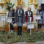Józefów nad Wisłą, 11.11.2013. Akademia z okazji Narodowego Święta Niepodległości. Harcerze.