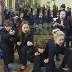 Rybitwy, 11.11.2014. 96. rocznica odzyskania niepodległości. Montaż słowno-muzyczny w wykonaniu chóru Szczygiełki.