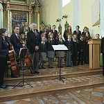 Rybitwy, 11.11.2014. 96. rocznica odzyskania niepodległości. Chór Szczygiełki Grandi z Poniatowej.