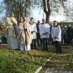 Rybitwy, 11.11.2014. 96. rocznica odzyskania niepodległości. Przed pomnikiem wdzięczności.