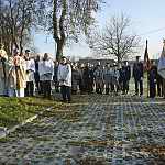 Rybitwy, 11.11.2014. 96. rocznica odzyskania niepodległości. Przed pomnikiem wdzięczności.