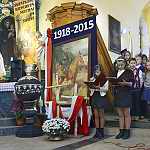 Boiska 11.11.2015. Montaż słowno-muzyczny w wykonaniu dzieci ze Szkoły Podstawowej w Starych Boiskach.