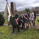 Boiska 11.11.2015. Poczet sztandarowy z Zespołu Szkół Ogólnokształcących w Józefowie nad Wisłą.